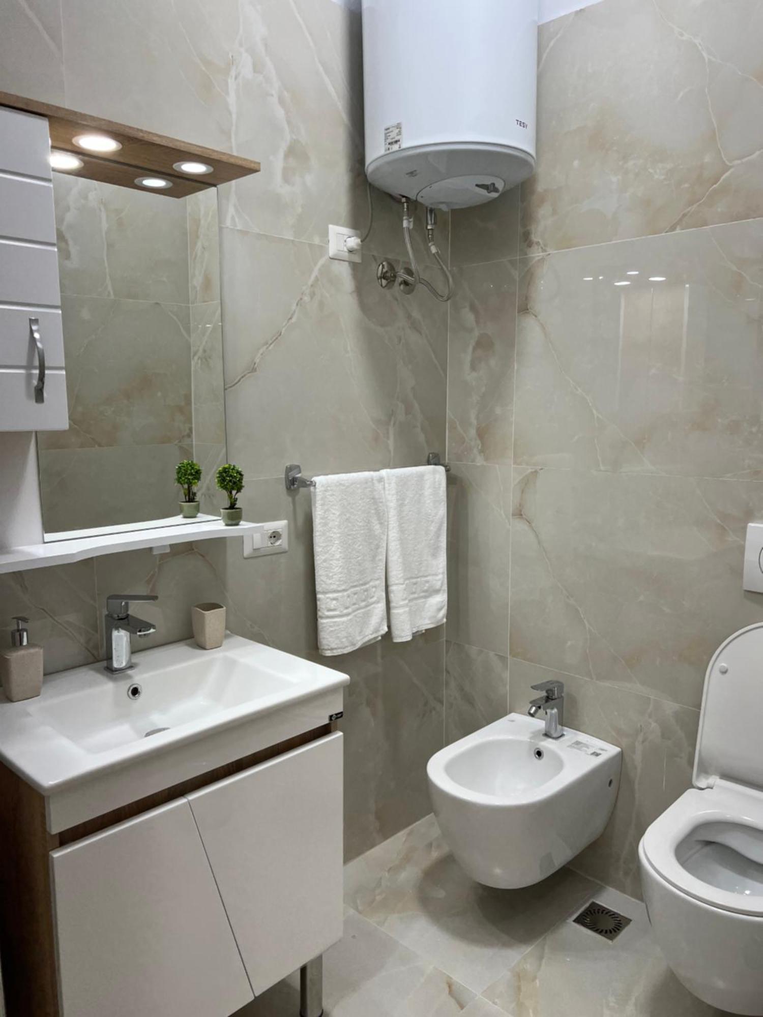 Costa Adriatica Apartments Durrës Zimmer foto